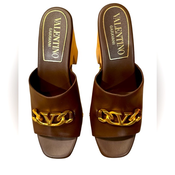 Valentino Garavani brown calf leather VLogo platform sandals mules . 38.5 NWB - Picture 2 of 11